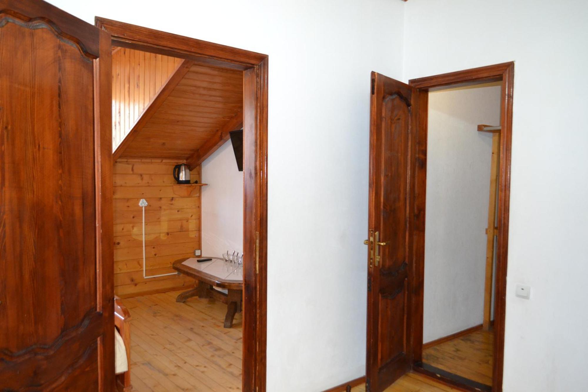 Satori Hotel Mihovo Kültér fotó